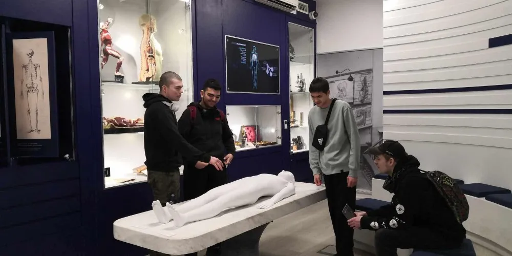 Zwiedzamy Muzeum Historii Medycyny